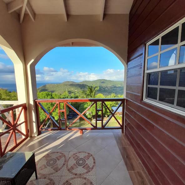 Eden Crest Villa Anse La Raye Exterior foto